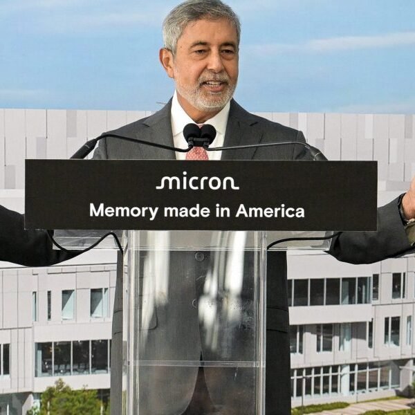 Meet Micron, the chipmaker that simply reported a 346% gross sales surge&hellip;