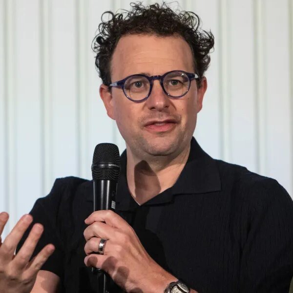 Dario Amodei solely has 1 direct report, his chief of employees—and everybody…