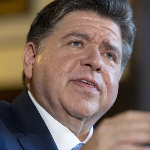 Illinois joins Ohio in ordering pause on information middle tax credit