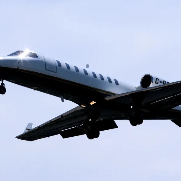 The jet gasoline disaster by no means existed, sources say
