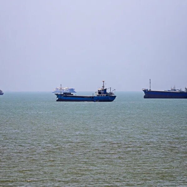 Iran floats ‘insurance fees’ and asserts management over Hormuz
