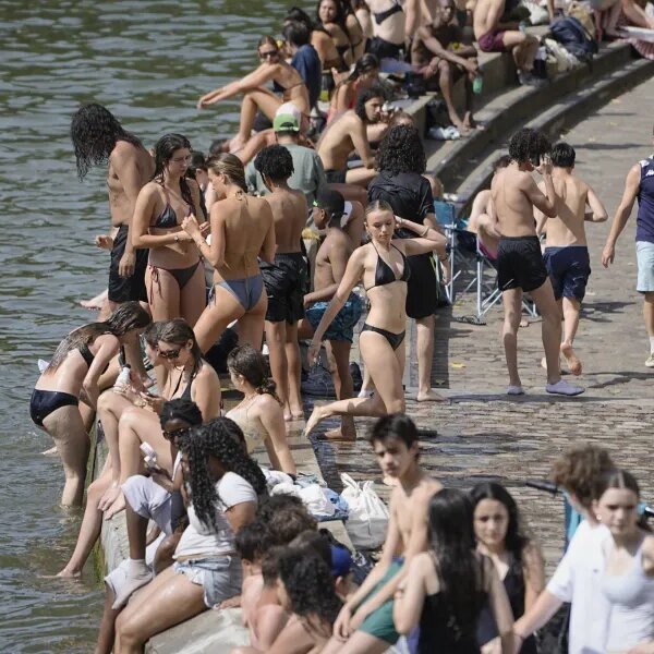How Paris is utilizing the Seine to attempt to maintain cool in scorching warmth