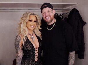 “Pretty obvious, looking back”: Perez Hilton reacts to the “most telling sign” that recommended Jelly Roll was spliting with Bunnie Xo