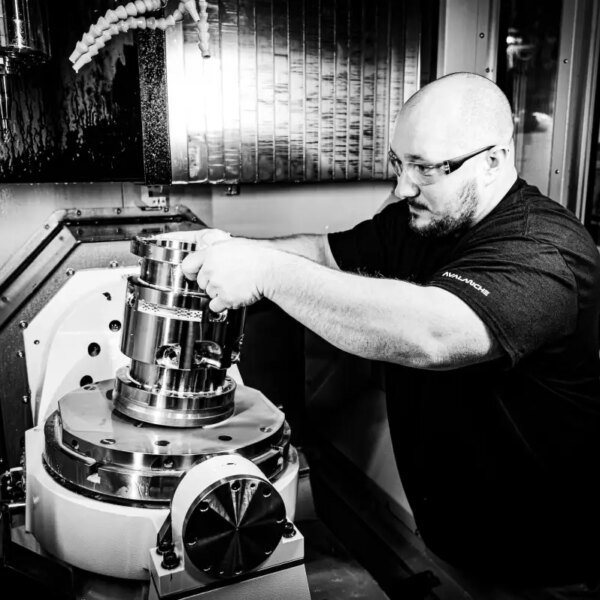 Avalanche’s desktop fusion reactor delivers blistering-hot plasma