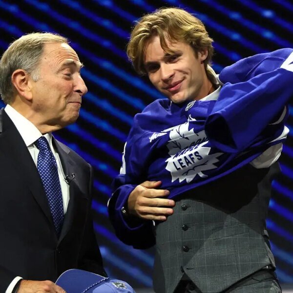 Gavin McKenna goes first total to Toronto Maple Leafs in 2026 NHL&hellip;