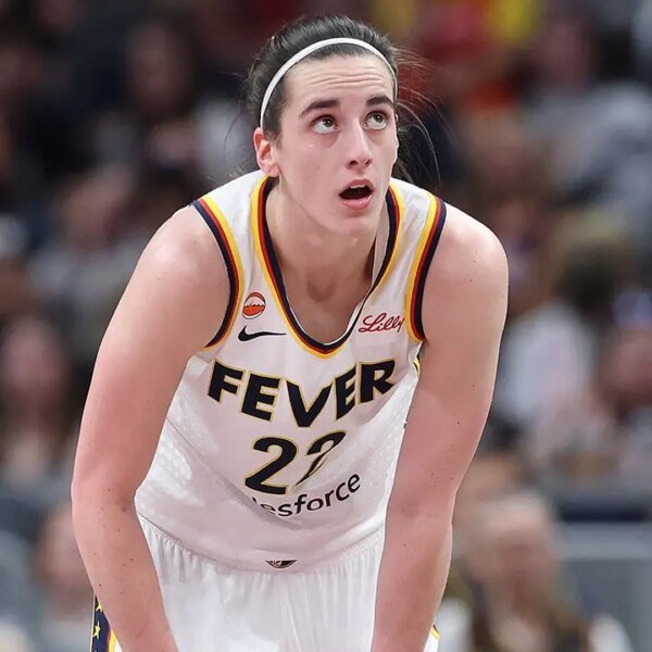 Caitlin Clark leaves Fever recreation in opposition to Mercury with again harm&hellip;