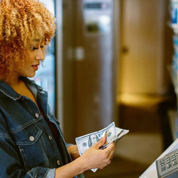Group pushes to fund California assured earnings with taxpayer {dollars}