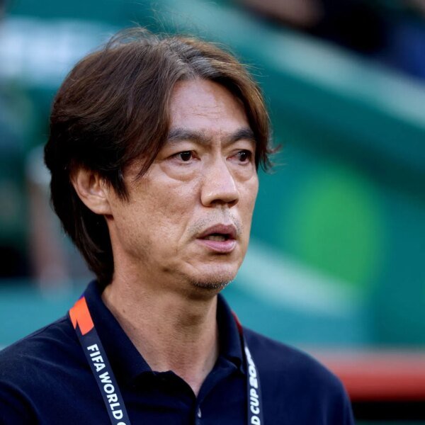Why did Hong Myung-bo resign? Reason defined as the top soccer coach…