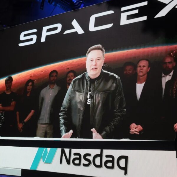 SpaceX IPO: Live updates on all the pieces it is advisable to…
