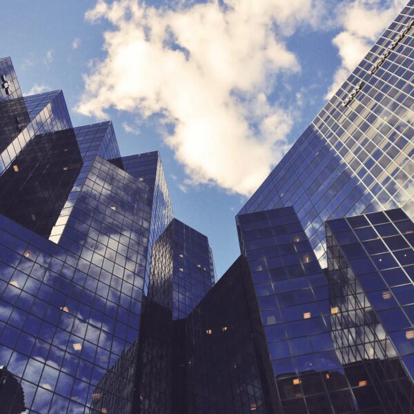 BNB Chain Sees Major Institutional Week With US ETF Debut