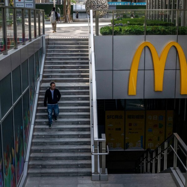 McDonald's: Still Delivering, But Not Enough For A Buy
