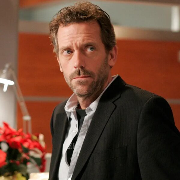 Hugh Laurie apologizes for roasting ‘House critic,’ admits he was drunk