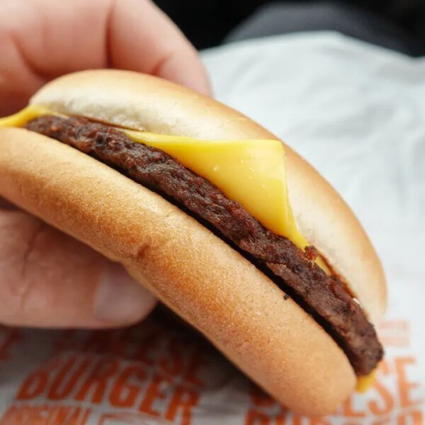 McDonald’s tops fast-food rankings choice regardless of shedding finest burger title