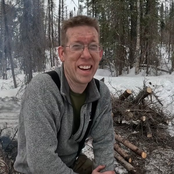 Outdoor Boys’ Luke Nichols tells grads how he survived the 2008 crash—and…