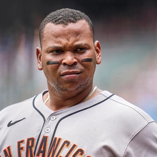 San Francisco Giants able to promote star gamers forward of commerce deadline…