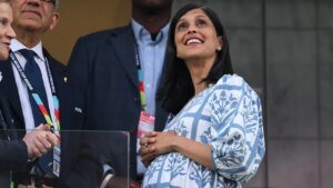 Brad Pitt, Colin Farrell amongst stars at Team USA World Cup match in LA