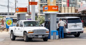 Gas Stations Gain When Prices Start to Drop