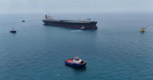 Oil Prices Jump After Renewed Strikes in Gulf Put Shipping Recovery at Risk