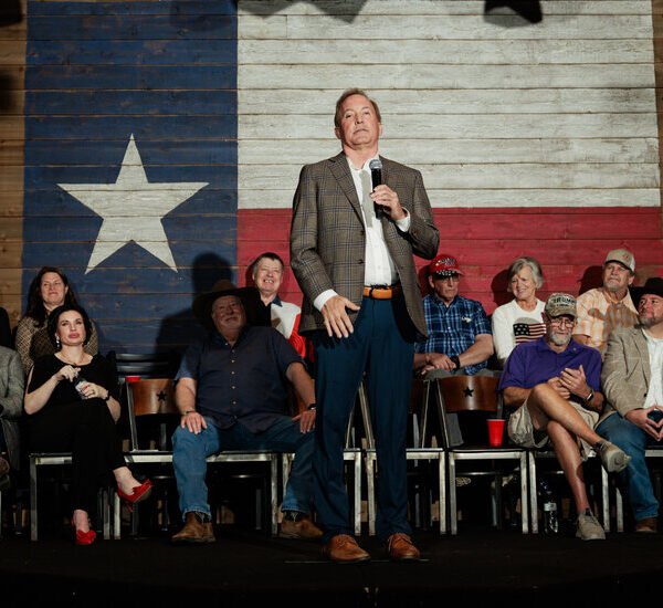 Opinion | Trump’s Corruption Stains, From Texas to Maine