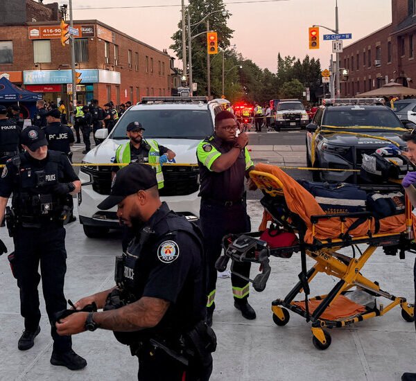 Toronto Police Search For Active Shooter After 2 Killed at Street Festival