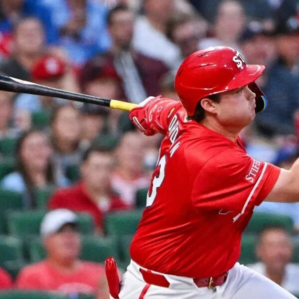 Jimmy Crooks homer lifts Cards to rain-delayed win over Braves