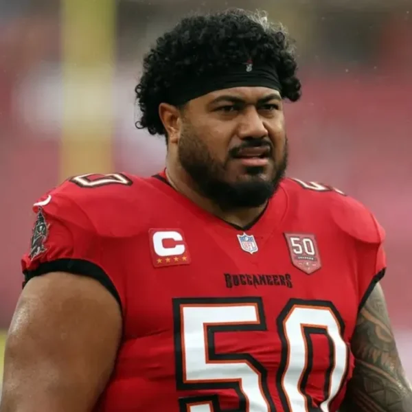 Vita Vea Requests Trade, and the Rams Make Too Much Sense