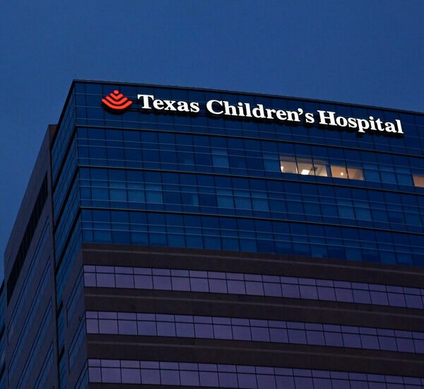 A 2-Year-Old’s Drowning and a Fight Over the Line Between Life and…