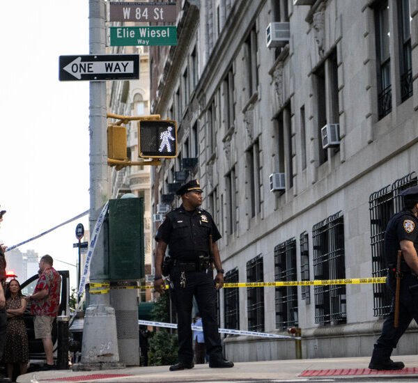 After Stabbings, a Rise in Jewish Fears and Questions for Mamdani