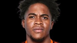 Dynamo switch F Exon Arzu to Venezuelan membership