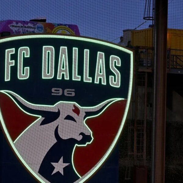 Report: Dallas indicators Benji Flowers, 15; reaches take care of Chelsea