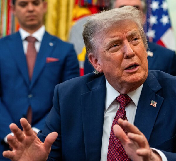 Trump Seems Trapped by Iran War, Even as He Wields the World’s…