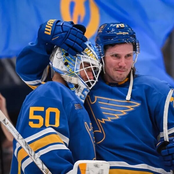 Blues re-sign F Oskar Sundqvist to 1-year contract