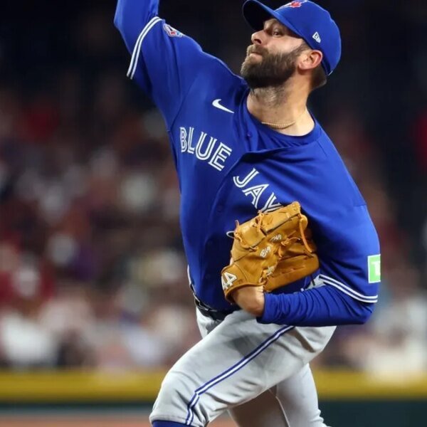 Twins purchase RHP Tommy Nance from Blue Jays