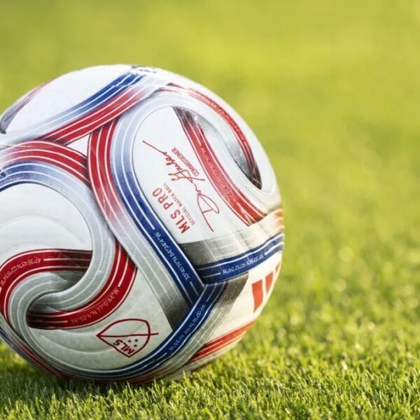 Sporting KC signal 15-year-old D Luca Antongirolami
