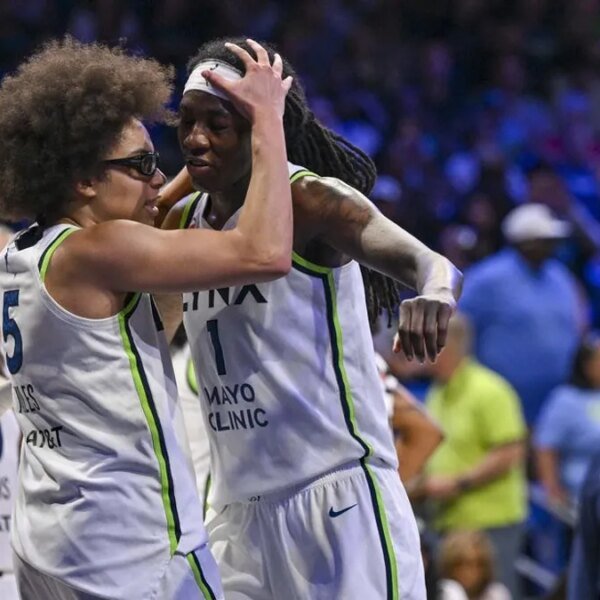 Olivia Miles, Natasha Howard information Lynx into 2-game set with Sun