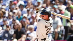 Mariners’ pitching blanks Blue Jays for second straight sport