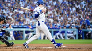 Mookie Betts’ tiebreaking hit sends Dodgers to sequence win over Rockies