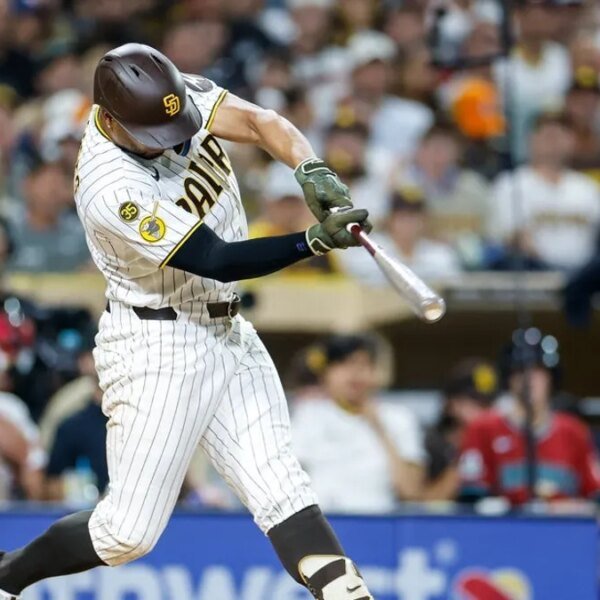Padres match season-best run whole in demolition of Diamondbacks
