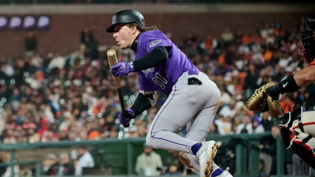 Rockies awaken in ninth, rally previous Giants