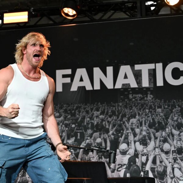 WWE: Logan Paul has hostile confrontation at World Cup Final