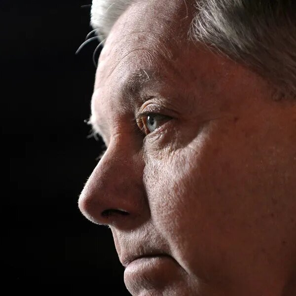 How Lindsey Graham rose from the son of pool corridor house owners…