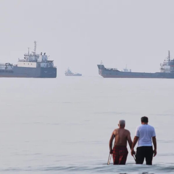 The U.S. and Iran pause assaults on one another for a 2nd&hellip;