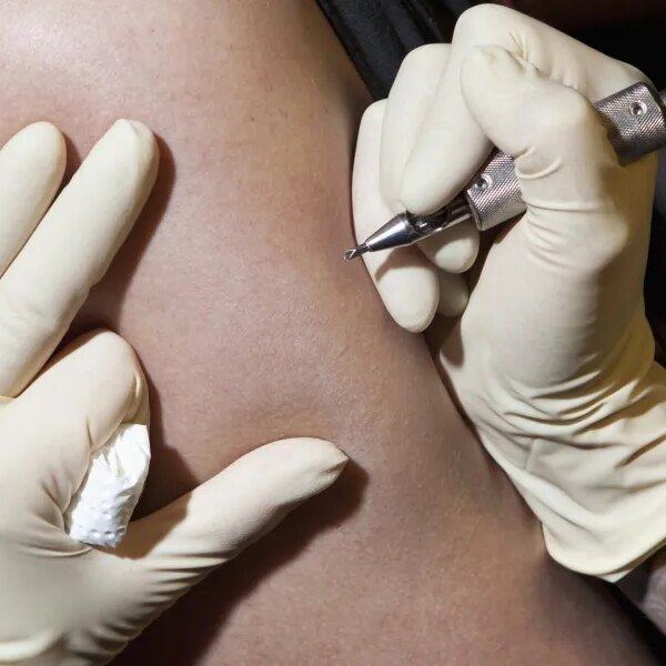 YC-backed AI startup faces backlash after founder supplied interviews for tattoos, then…