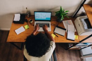 5 desk devices that may make your workday higher