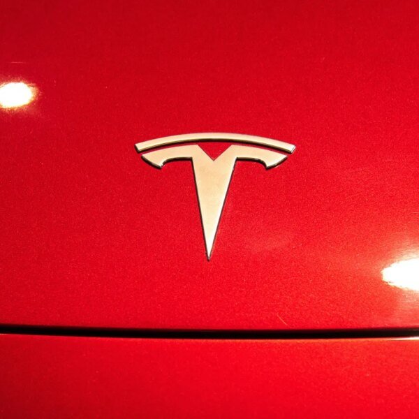 Tesla made its 10 millionth EV