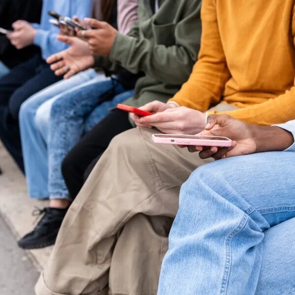 Americans are quietly abandoning the day by day behavior that billionaires say…