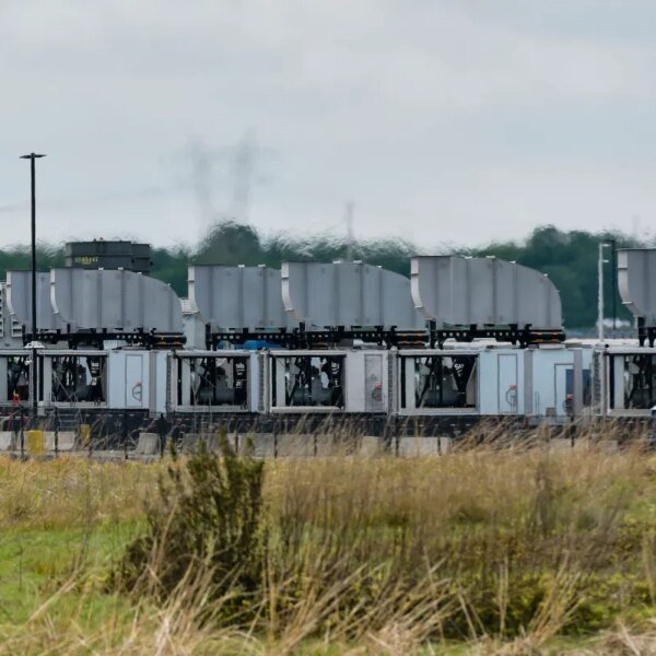 SpaceX gained’t take away all of xAI’s unpermitted generators for one more…