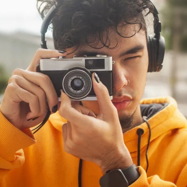 Gen Z’s analog obsession is reviving a movie digital camera market that&hellip;