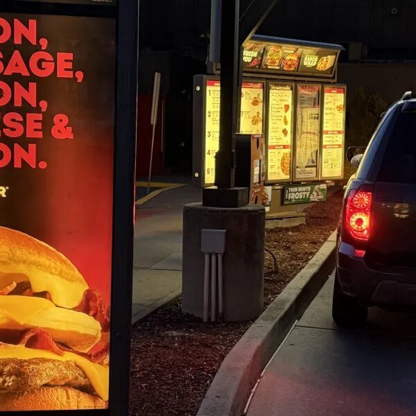 Fast-food execs preserve pushing for AI, however fail to spot the massive…