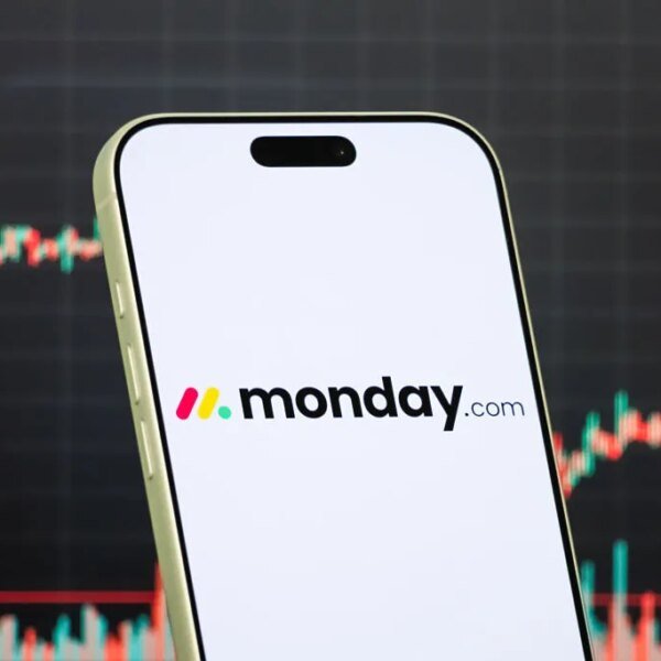 Monday.com lays off tons of to concentrate on AI